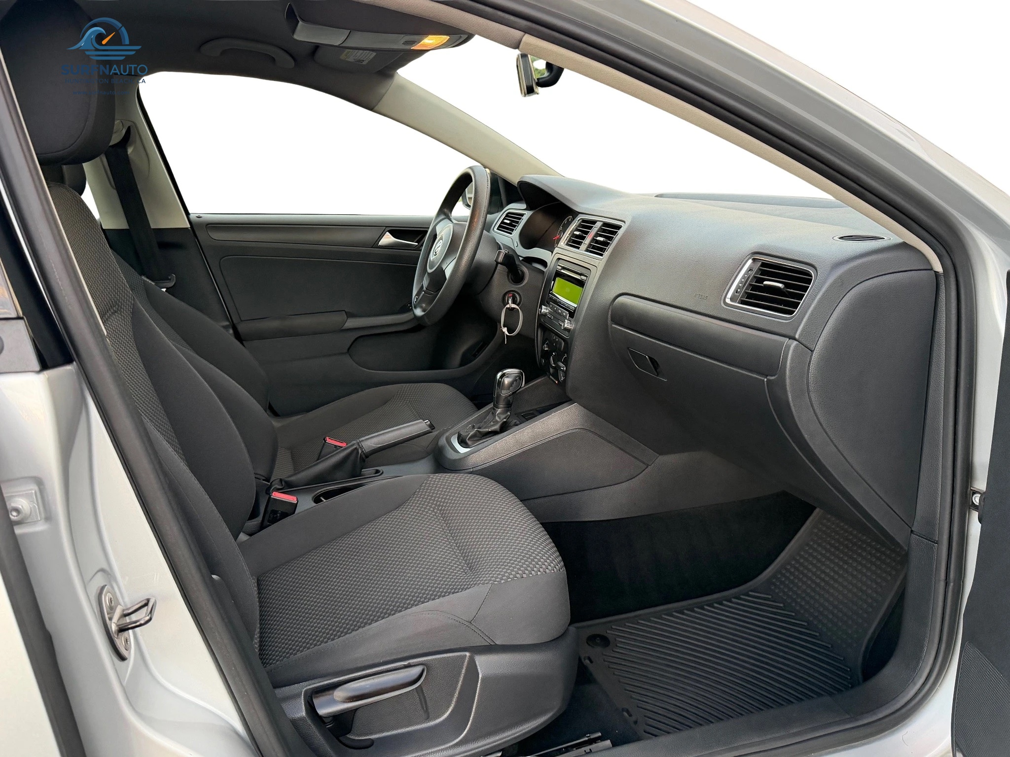 2012 Volkswagen Jetta 2.0L Sedan 4D interior photo 1