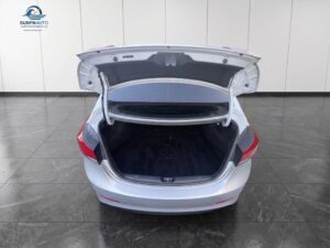 2015 Hyundai Elantra Limited Sedan 4D interior photo 11