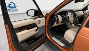 2021 Land Rover Range Rover HSE TD6 Sport Utility 4D interior photo 2