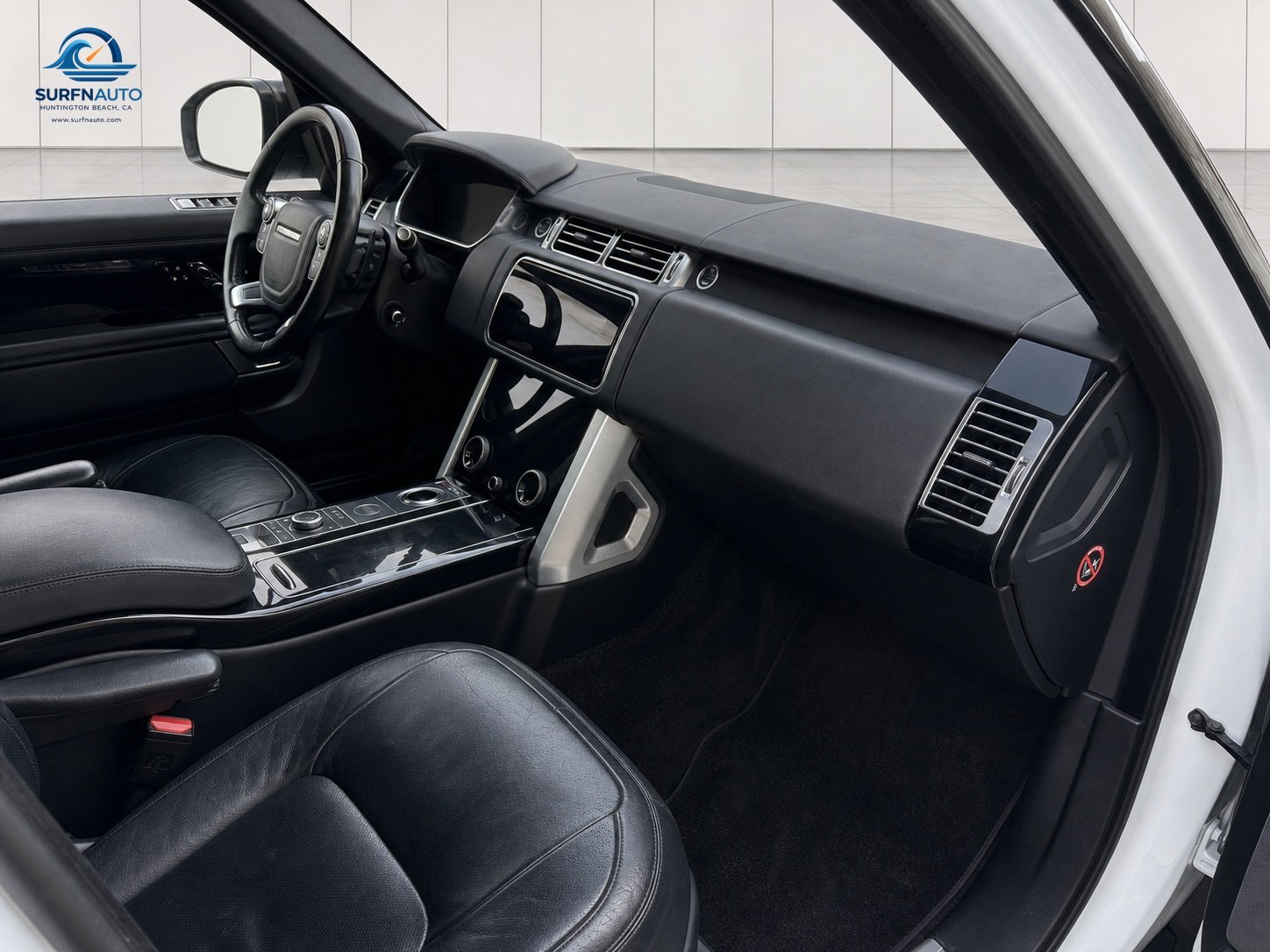 2019 Land Rover Range Rover HSE Sport Utility 4D interior photo 7